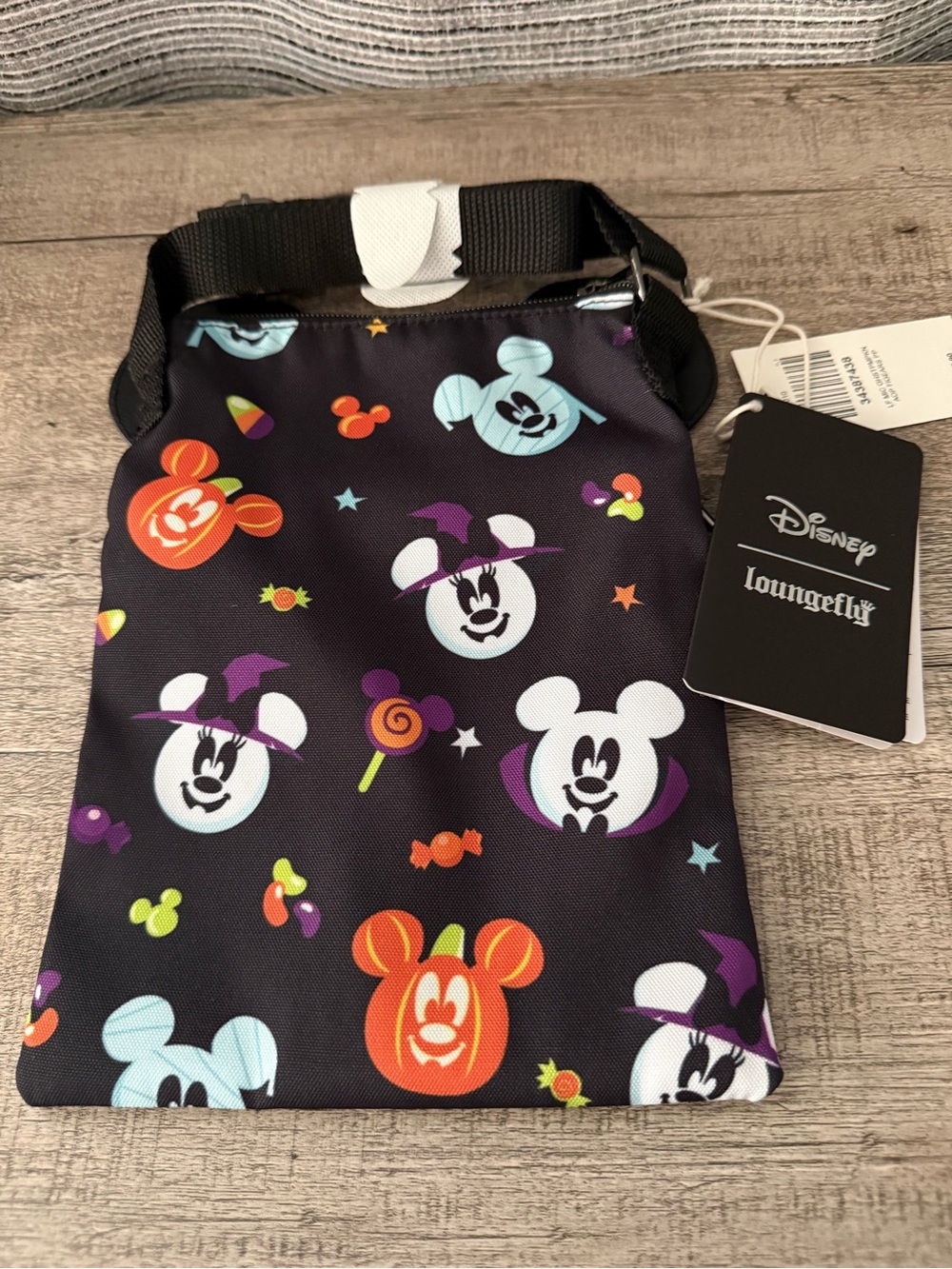 NWT Disney Loungefly Halloween AOP Pumpkin Mickey Canvas Crossbody Bag